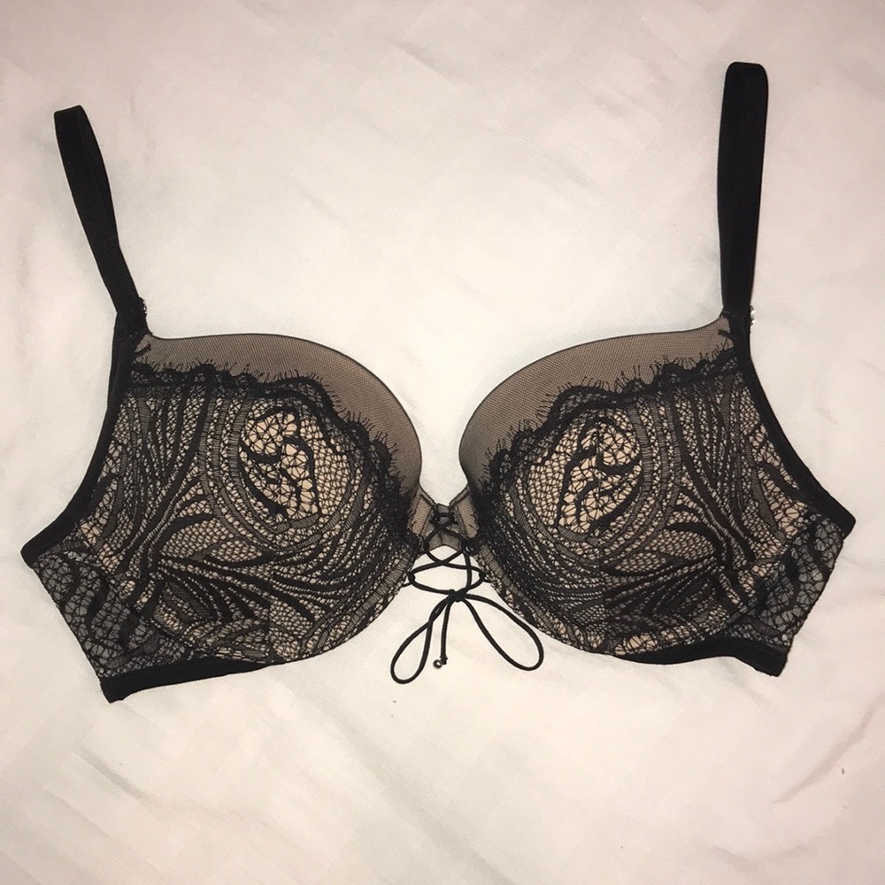 Victoria’s Secret bra